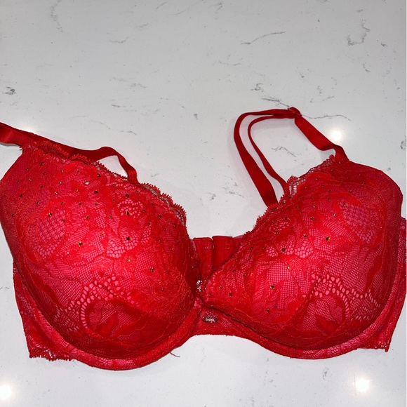 Victoria’s Secret 34 DD plunge bra for sale ❤️ - Picture 1 of 3